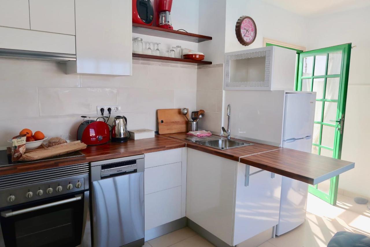 Apartment Los Zafiros In Puerto Del Carmen Aircond & Wifi & Dishwasher Tías Eksteriør bilde
